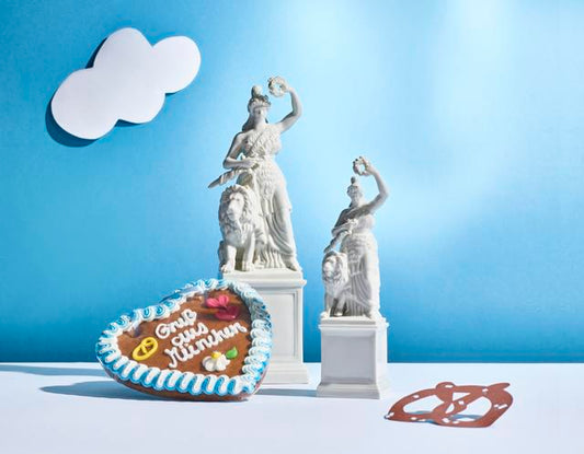Bavaria auf Sockel | 20 cm