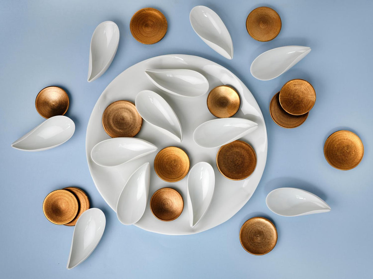 Tellerchen "A hint of gold" aus Porzellan, dritte Ansicht