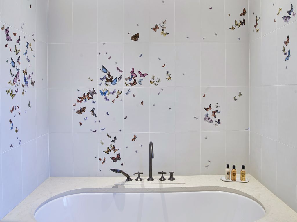 Wall tile | Papilio