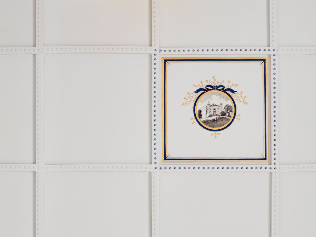 Tile| Perl Royal Bavaria